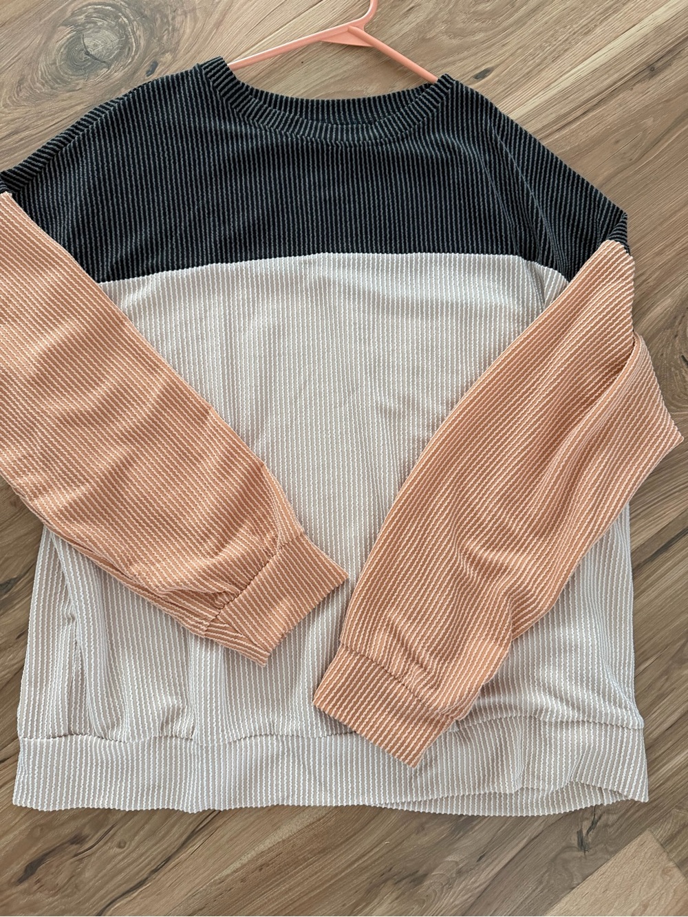Colorblock Ribbed Long-Sleeve Top in Black, Cream & Peach
